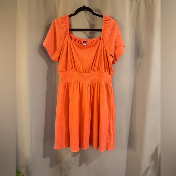 Old Navy Orange Short Sleeve Dress - Picture 1 of 6